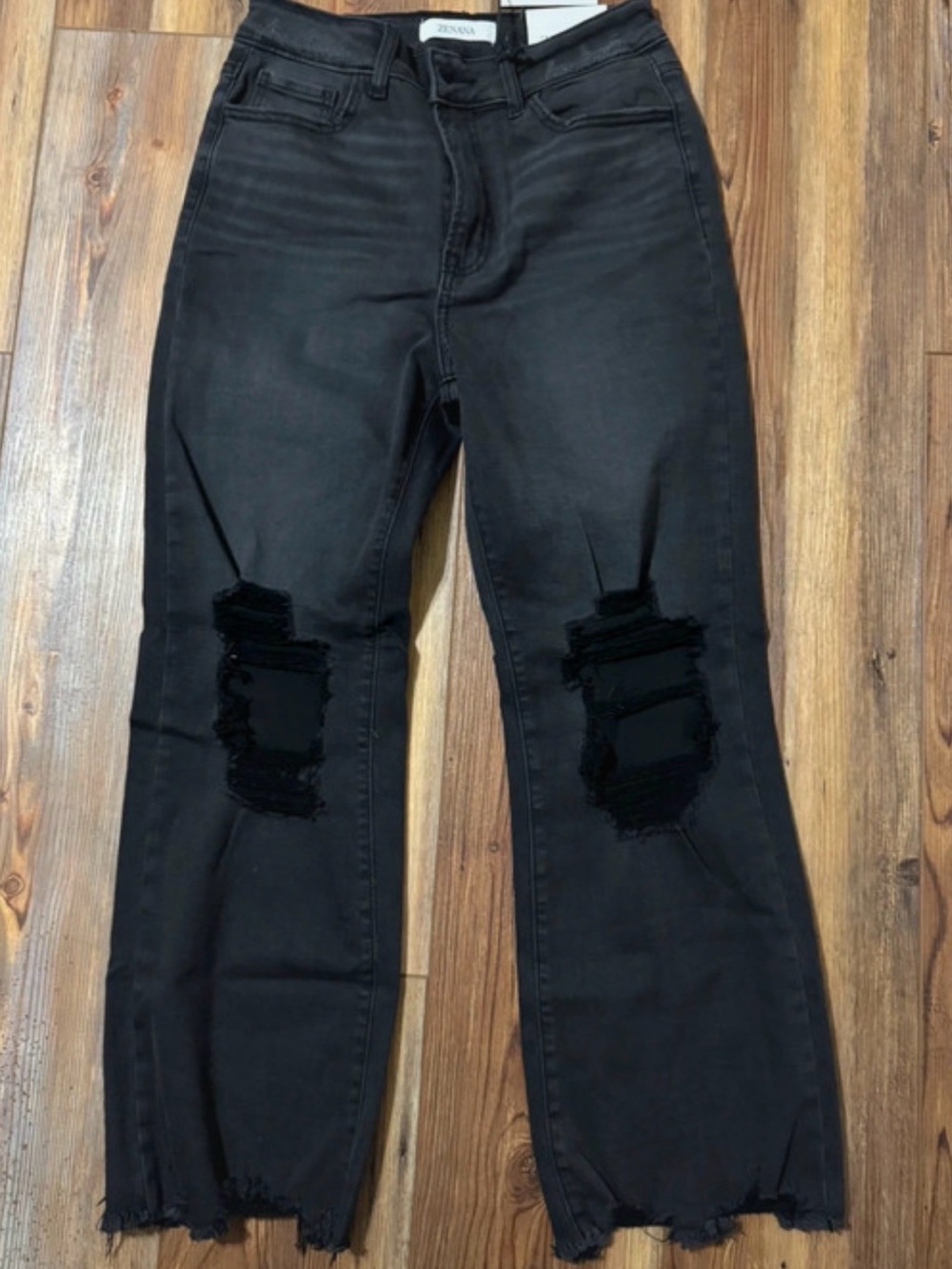 Zenana Black Distressed Jeans